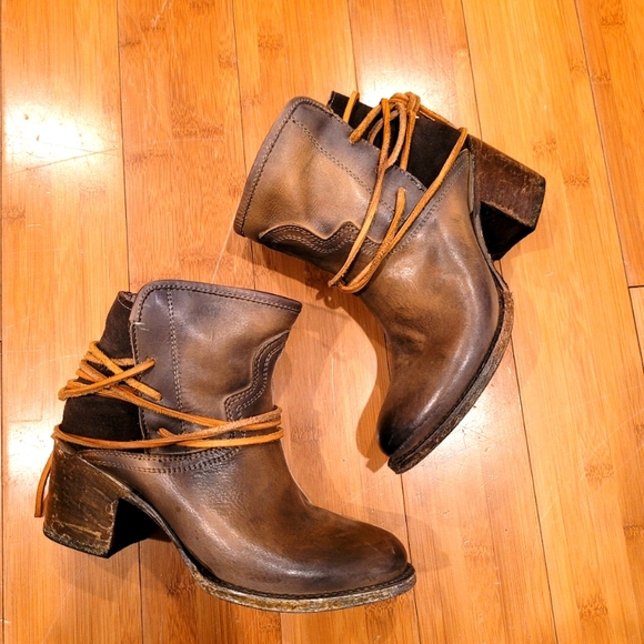 Freebird by Steven Shoes - Freebird casey-size 8